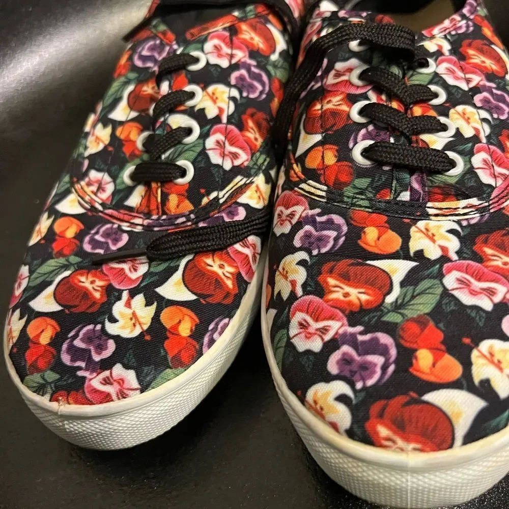 Alice in Wonderland Pansy Print Sneaker - Disney Target RARE Womens 9